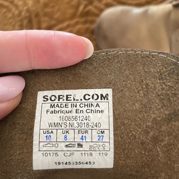 Sorel Wedge Boots - Picture 11 of 11